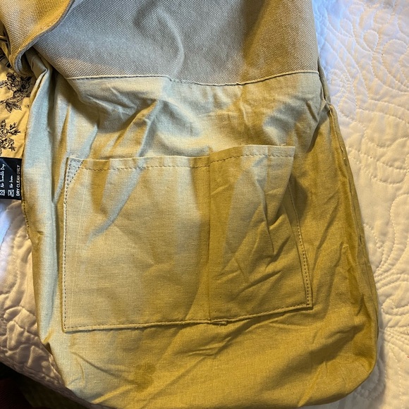 Vintage Addiction Foldover Crossbody Canvas/Leather Bag - Picture 7 of 8